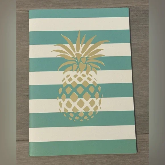 Notebook - Picture 1 of 2